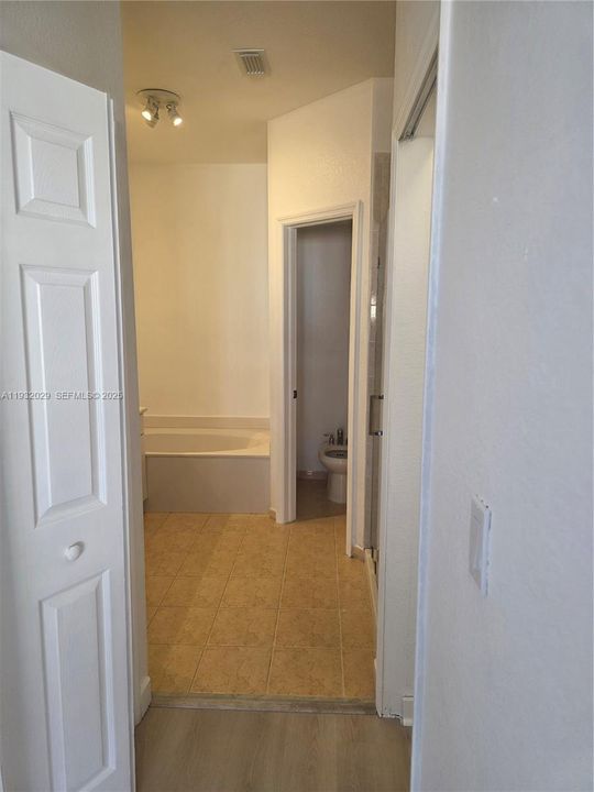 For Rent: $3,350 (4 beds, 2 baths, 1826 Square Feet)