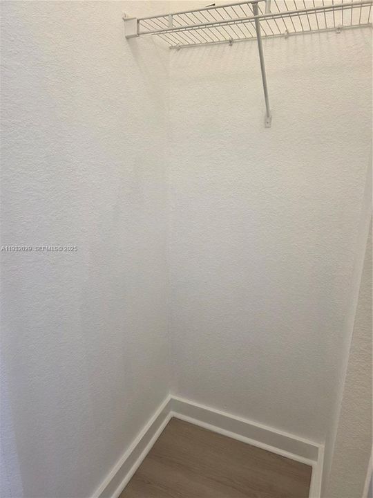 For Rent: $3,350 (4 beds, 2 baths, 1826 Square Feet)