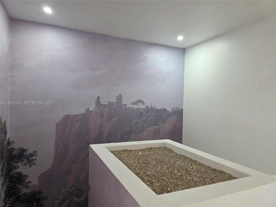 For Rent: $3,350 (4 beds, 2 baths, 1826 Square Feet)