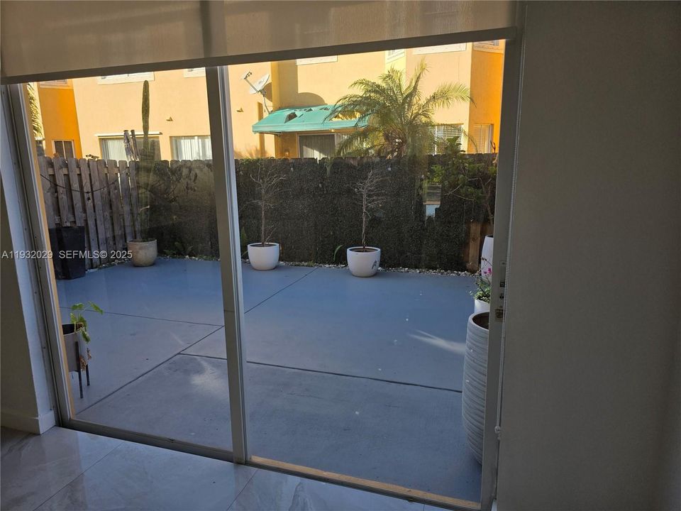 For Rent: $3,350 (4 beds, 2 baths, 1826 Square Feet)