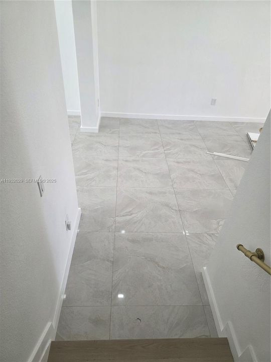 For Rent: $3,350 (4 beds, 2 baths, 1826 Square Feet)