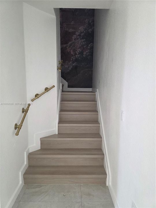 For Rent: $3,350 (4 beds, 2 baths, 1826 Square Feet)