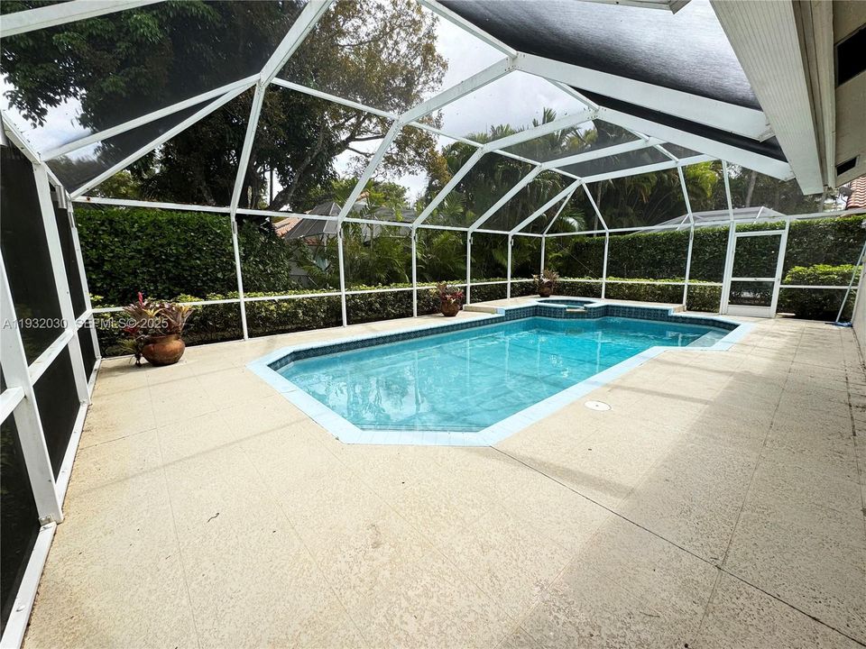 На продажу: $849,000 (3 спален, 4 ванн, 2546 Квадратных фут)