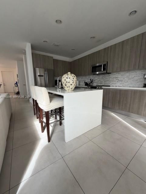 For Rent: $4,500 (3 beds, 2 baths, 1816 Square Feet)