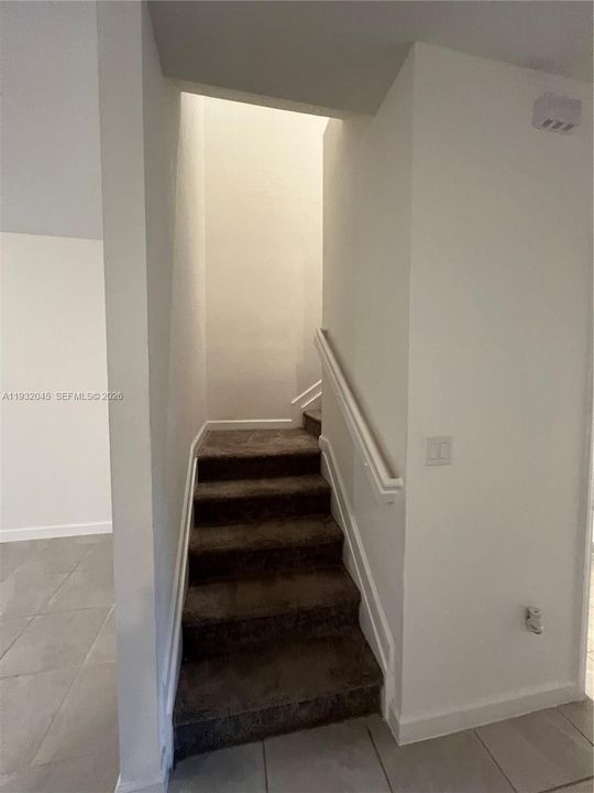 В аренду: $2,600 (3 спален, 2 ванн, 1442 Квадратных фут)