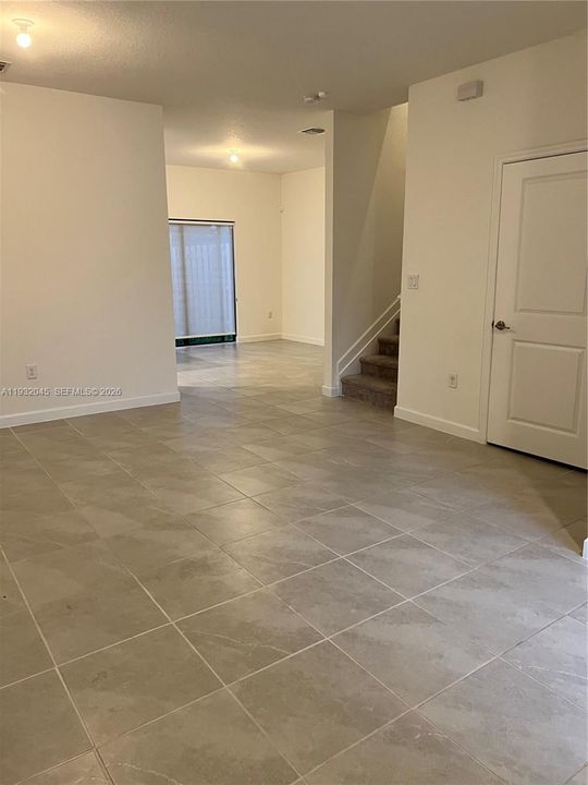 В аренду: $2,600 (3 спален, 2 ванн, 1442 Квадратных фут)