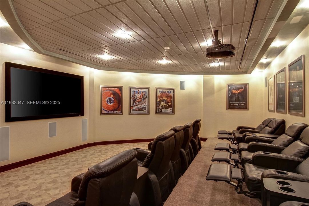 For Rent: $6,800 (3 beds, 3 baths, 1795 Square Feet)