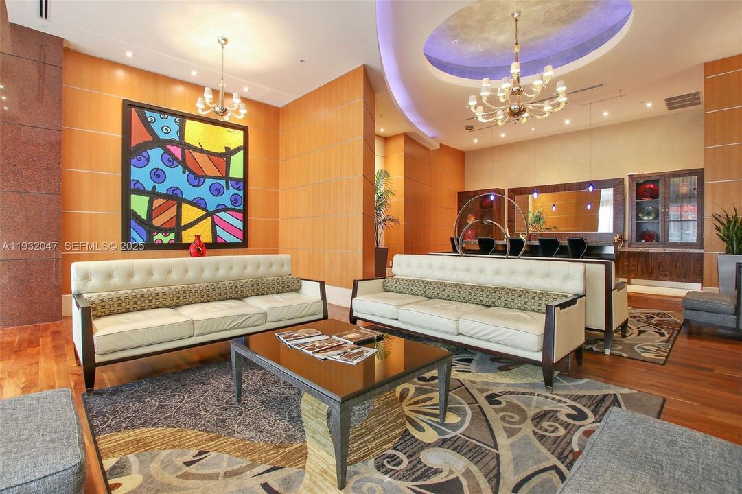 For Rent: $6,800 (3 beds, 3 baths, 1795 Square Feet)