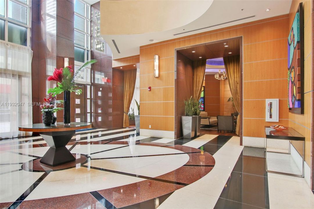 For Rent: $6,800 (3 beds, 3 baths, 1795 Square Feet)