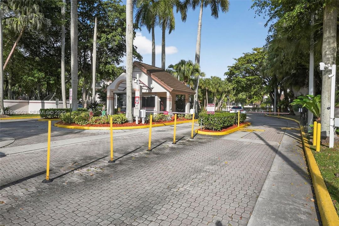 На продажу: $235,000 (1 спален, 1 ванн, 862 Квадратных фут)