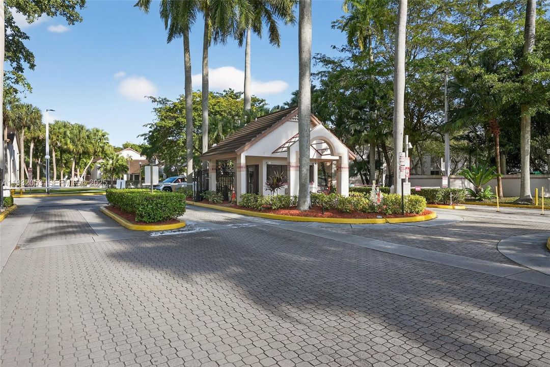 На продажу: $235,000 (1 спален, 1 ванн, 862 Квадратных фут)