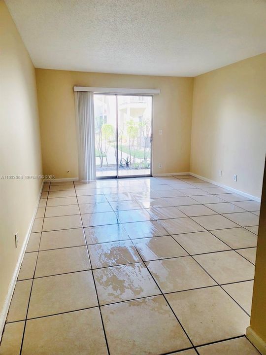 For Rent: $1,500 (1 beds, 1 baths, 625 Square Feet)