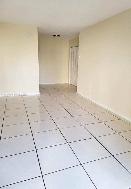 For Rent: $1,500 (1 beds, 1 baths, 625 Square Feet)