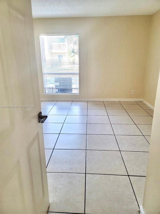 For Rent: $1,500 (1 beds, 1 baths, 625 Square Feet)