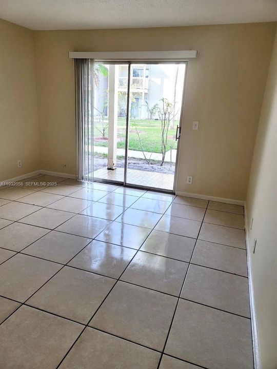 For Rent: $1,500 (1 beds, 1 baths, 625 Square Feet)