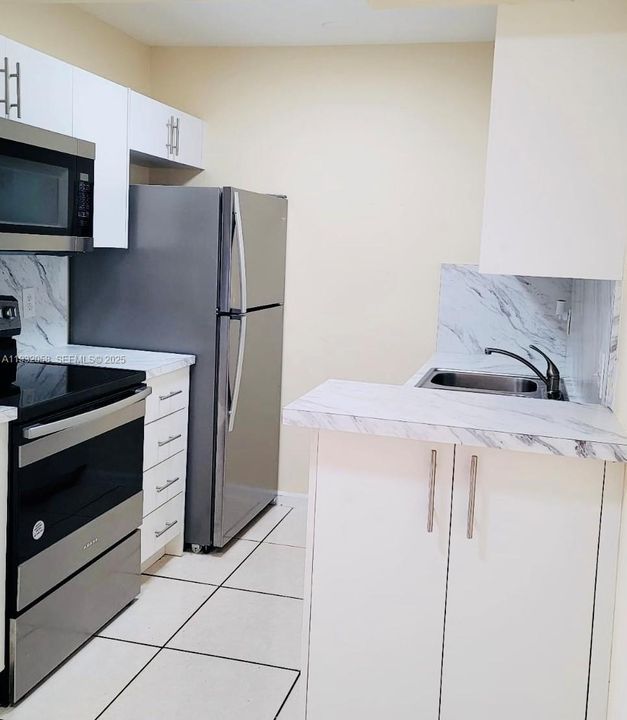 For Rent: $1,500 (1 beds, 1 baths, 625 Square Feet)