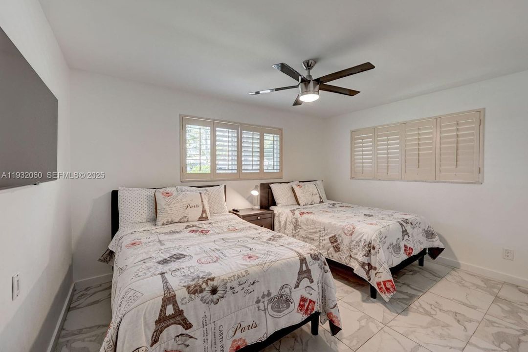 For Sale: $1,099,999 (4 beds, 2 baths, 2127 Square Feet)