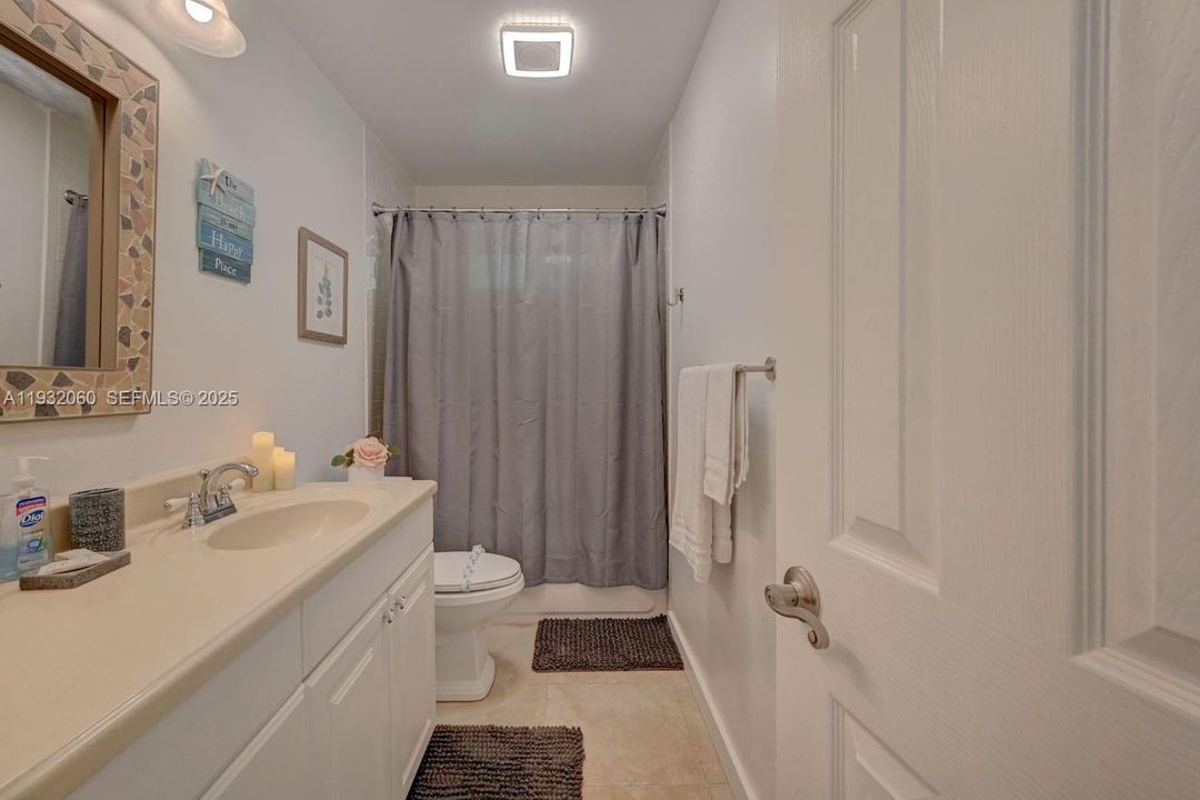 For Sale: $1,099,999 (4 beds, 2 baths, 2127 Square Feet)