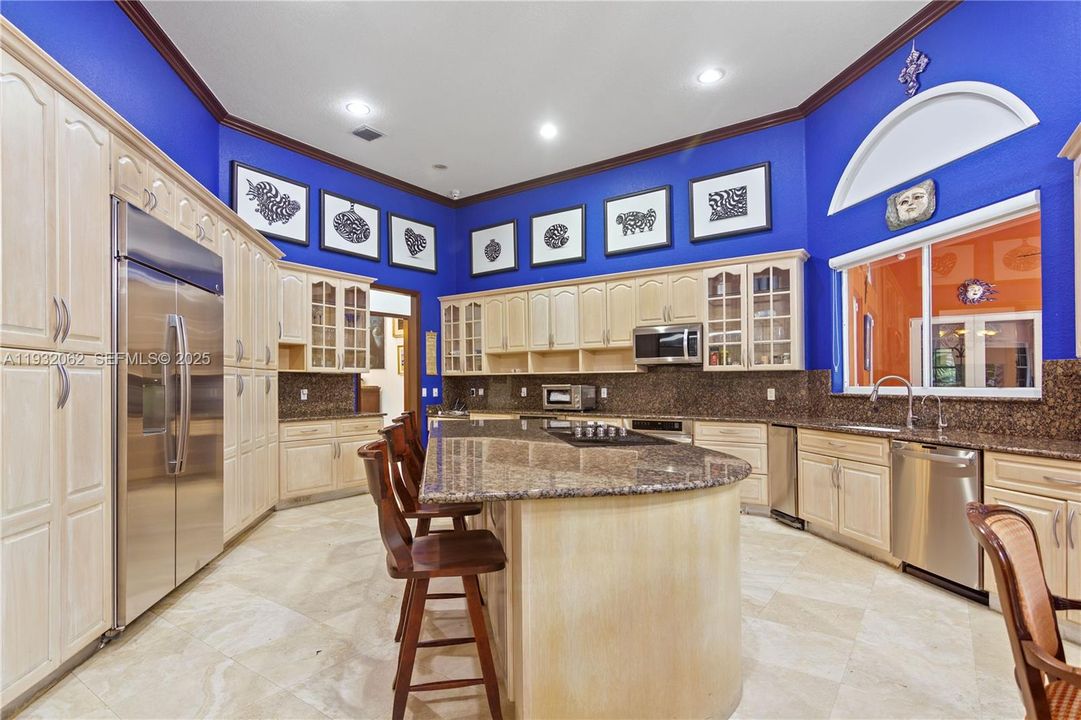 En Venta: $4,100,000 (6 camas, 5 baños, 4841 Pies cuadrados)