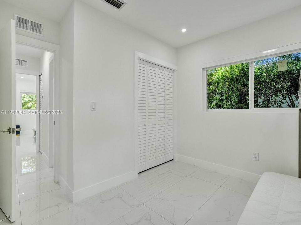 En Renta: $6,500 (4 camas, 2 baños, 1287 Pies cuadrados)