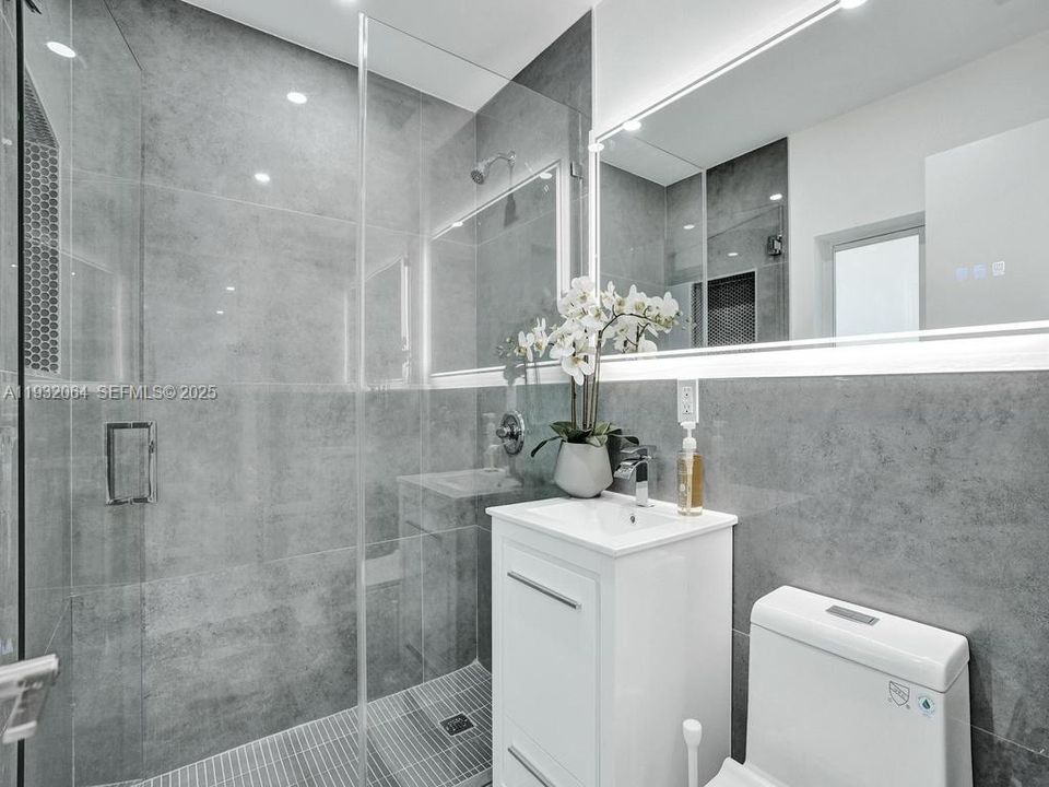 En Renta: $6,500 (4 camas, 2 baños, 1287 Pies cuadrados)