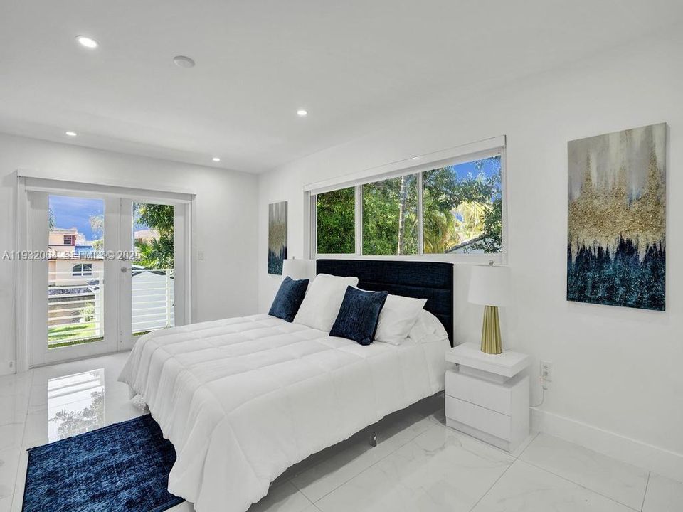 En Renta: $6,500 (4 camas, 2 baños, 1287 Pies cuadrados)