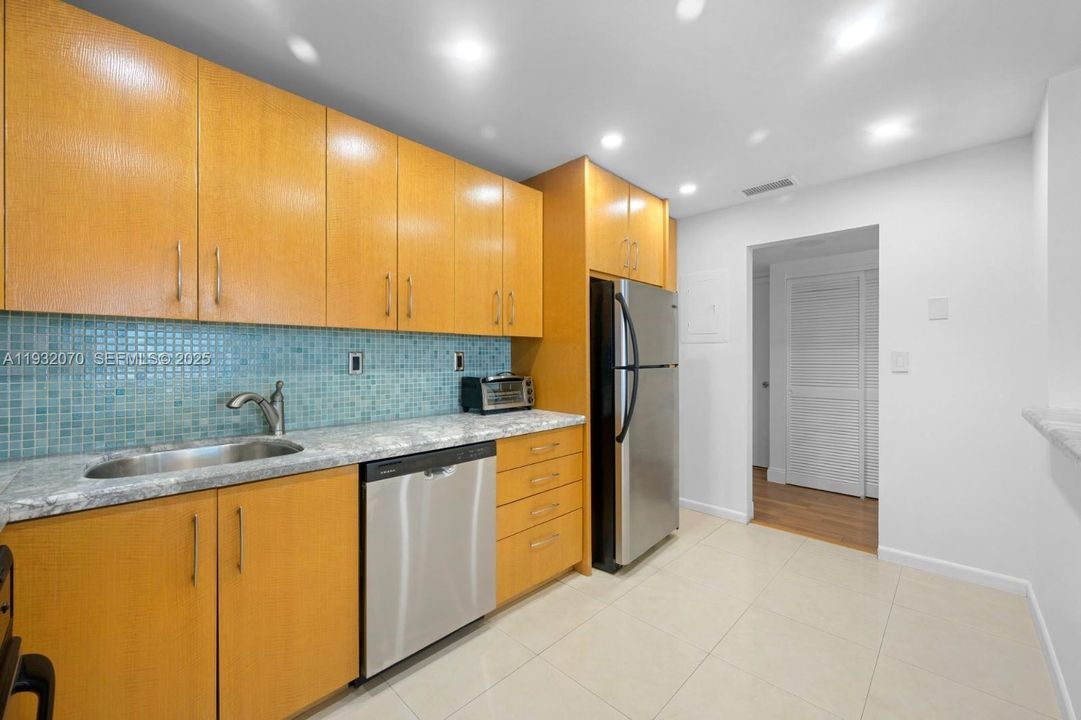 For Rent: $2,515 (1 beds, 1 baths, 0 Square Feet)