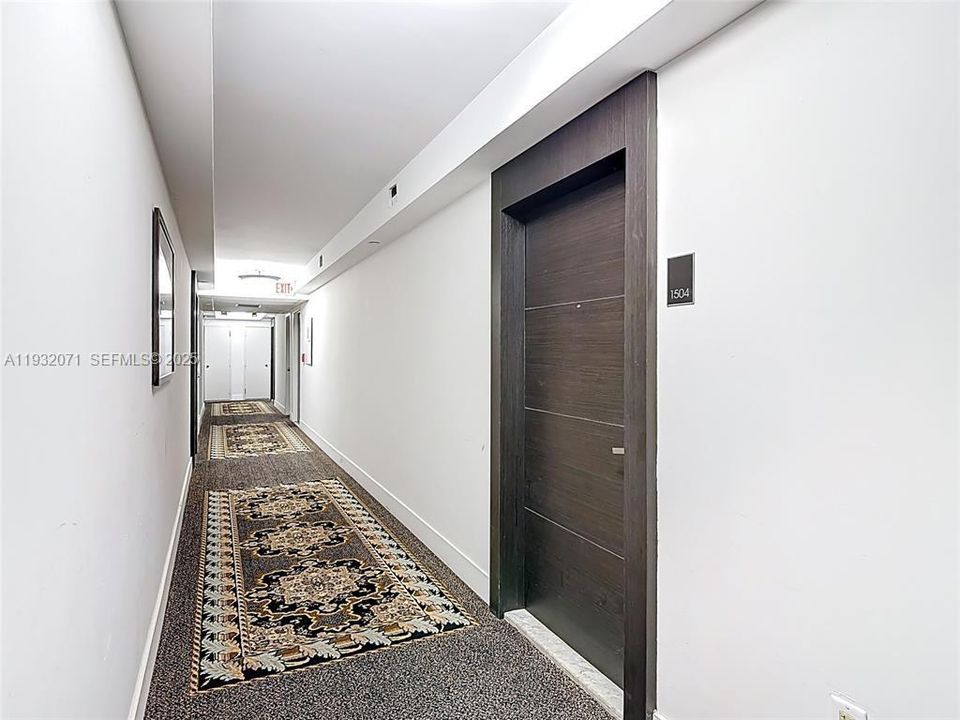 For Sale: $450,000 (2 beds, 2 baths, 1466 Square Feet)