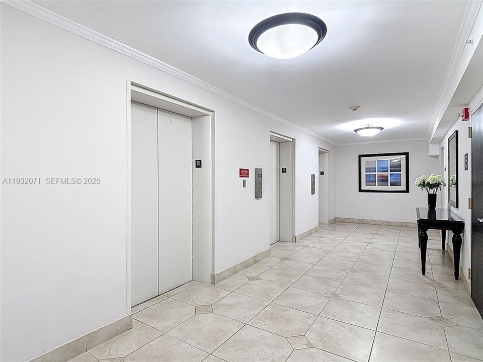 For Sale: $450,000 (2 beds, 2 baths, 1466 Square Feet)