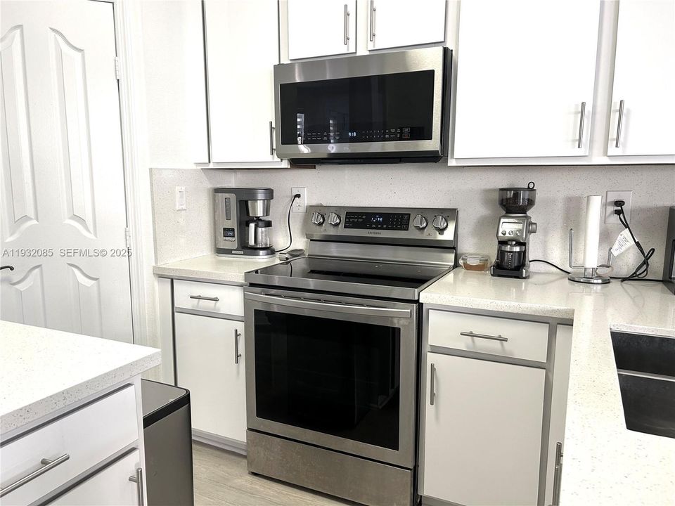 En Renta: $4,200 (3 camas, 2 baños, 2245 Pies cuadrados)