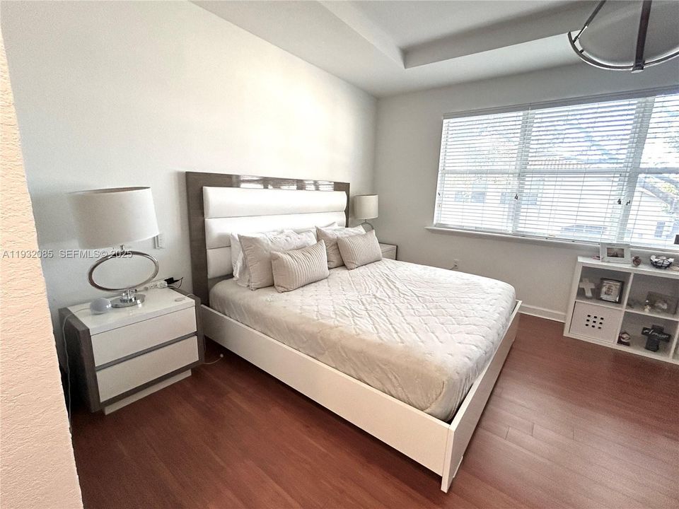 En Renta: $4,200 (3 camas, 2 baños, 2245 Pies cuadrados)