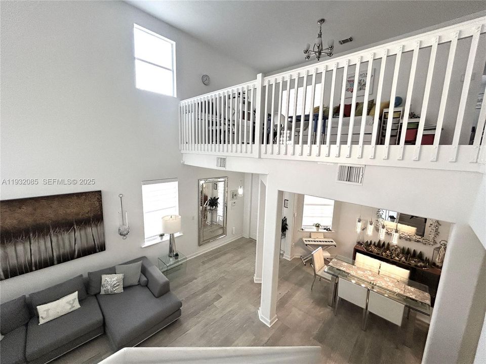 En Renta: $4,200 (3 camas, 2 baños, 2245 Pies cuadrados)