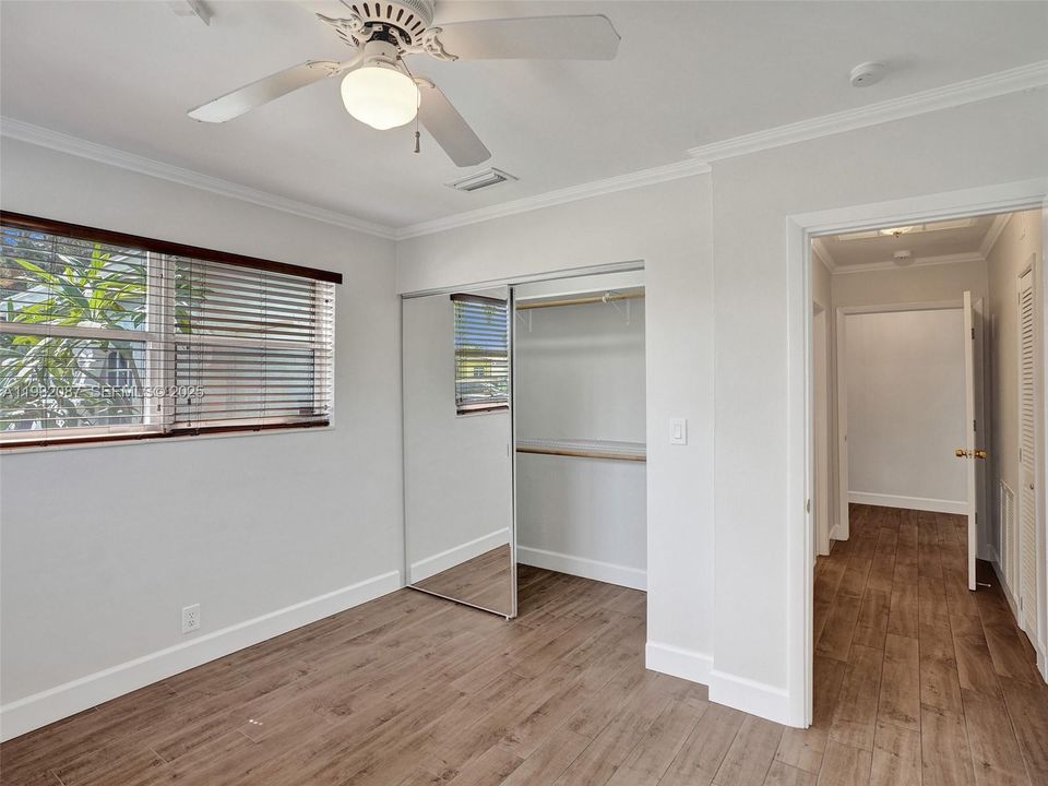 На продажу: $1,050,000 (3 спален, 2 ванн, 1792 Квадратных фут)