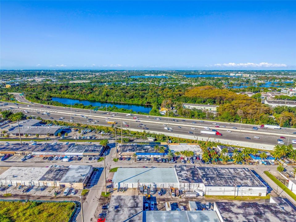 待售: $2,300,000 (0 贝兹, 0 浴室, 0 平方英尺)