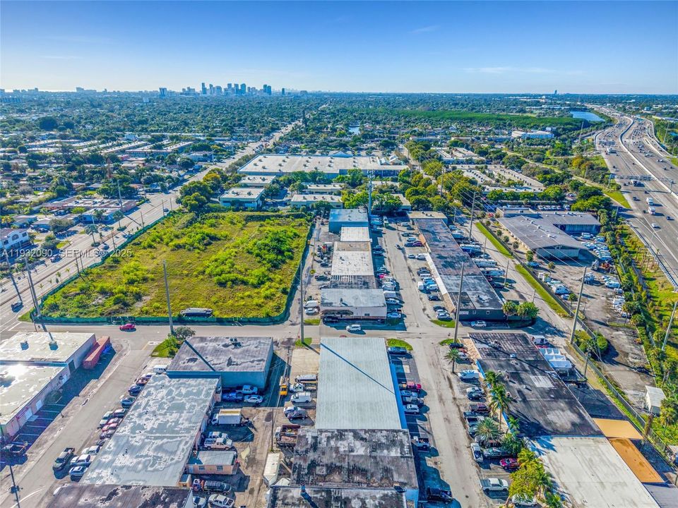 待售: $2,300,000 (0 贝兹, 0 浴室, 0 平方英尺)