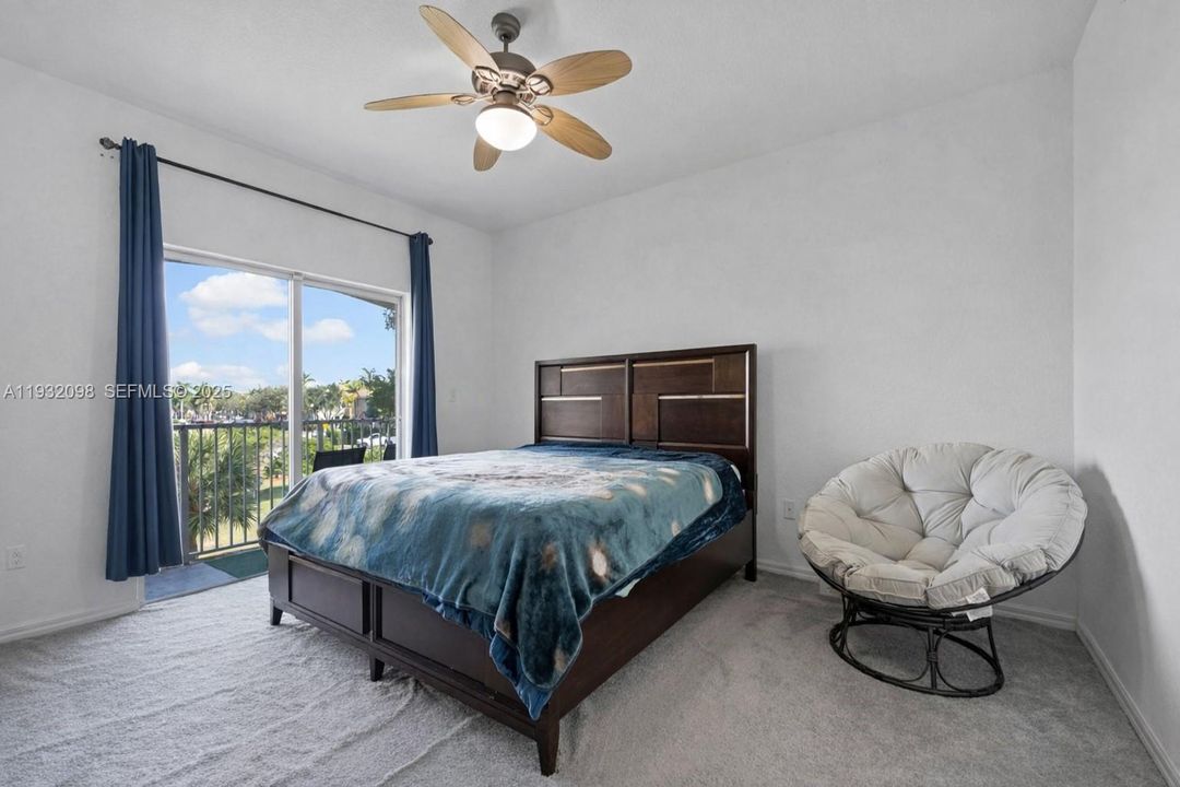 На продажу: $423,999 (3 спален, 2 ванн, 1854 Квадратных фут)