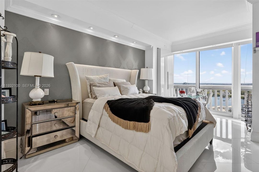 待售: $1,795,000 (3 贝兹, 2 浴室, 1880 平方英尺)