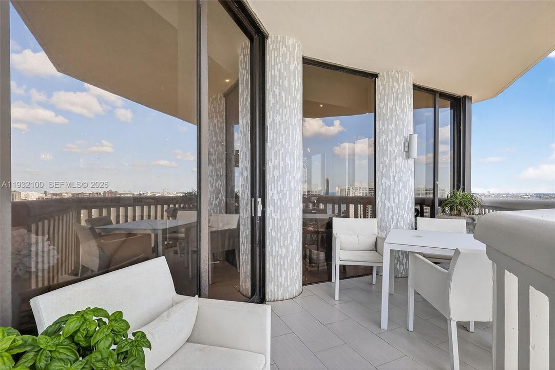 待售: $1,795,000 (3 贝兹, 2 浴室, 1880 平方英尺)