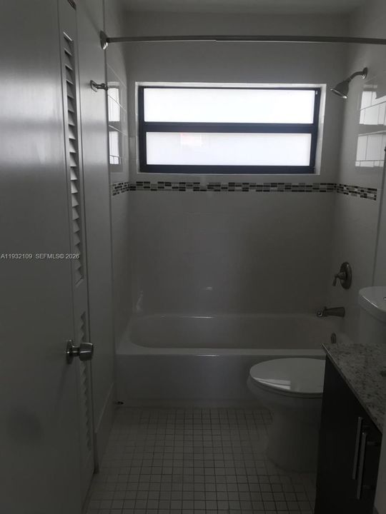 For Rent: $3,000 (3 beds, 2 baths, 1170 Square Feet)