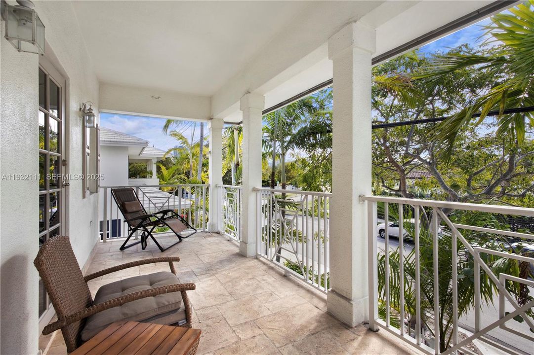 For Sale: $888,986 (3 beds, 3 baths, 2185 Square Feet)