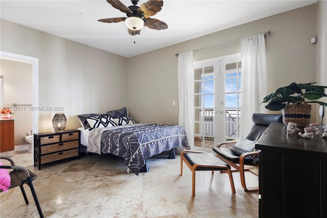 For Sale: $888,986 (3 beds, 3 baths, 2185 Square Feet)