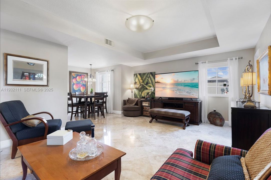 For Sale: $888,986 (3 beds, 3 baths, 2185 Square Feet)