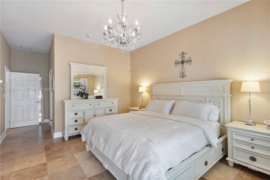 For Sale: $888,986 (3 beds, 3 baths, 2185 Square Feet)