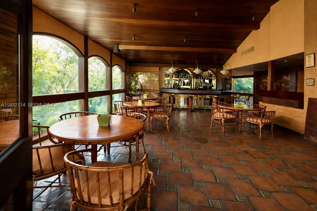 На продажу: $10,750,000 (12 спален, 5 ванн, 0 Квадратных фут)