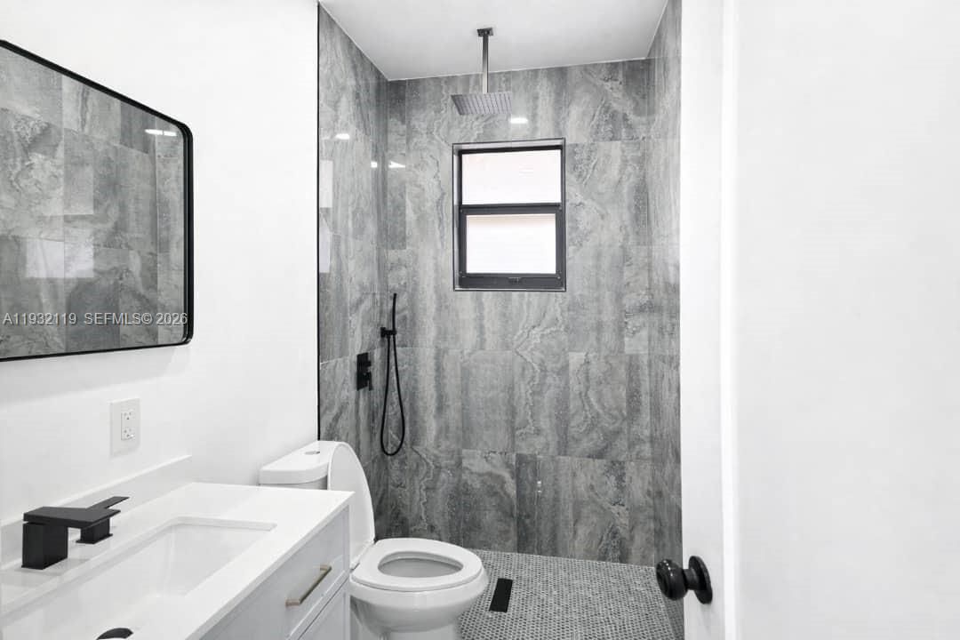 Recently Sold: $410,000 (3 beds, 2 baths, 1526 Square Feet)
