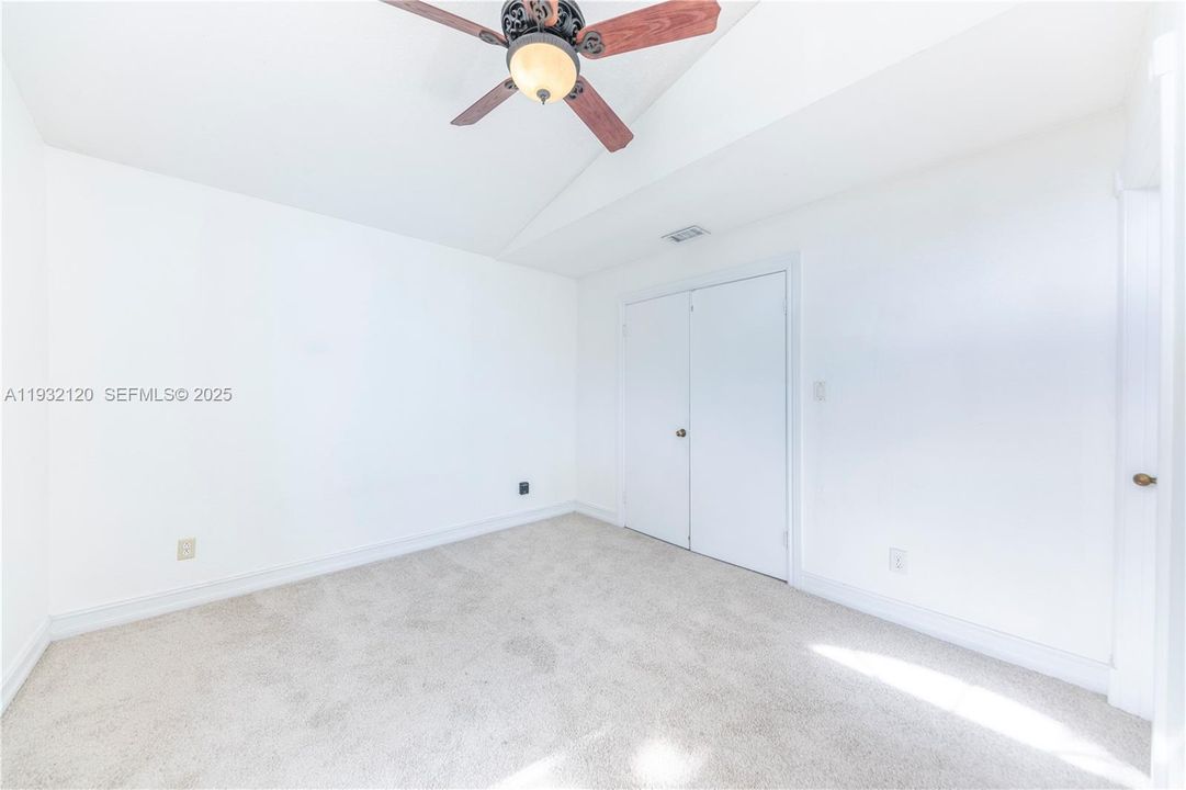 En Renta: $1,875 (2 camas, 2 baños, 1044 Pies cuadrados)