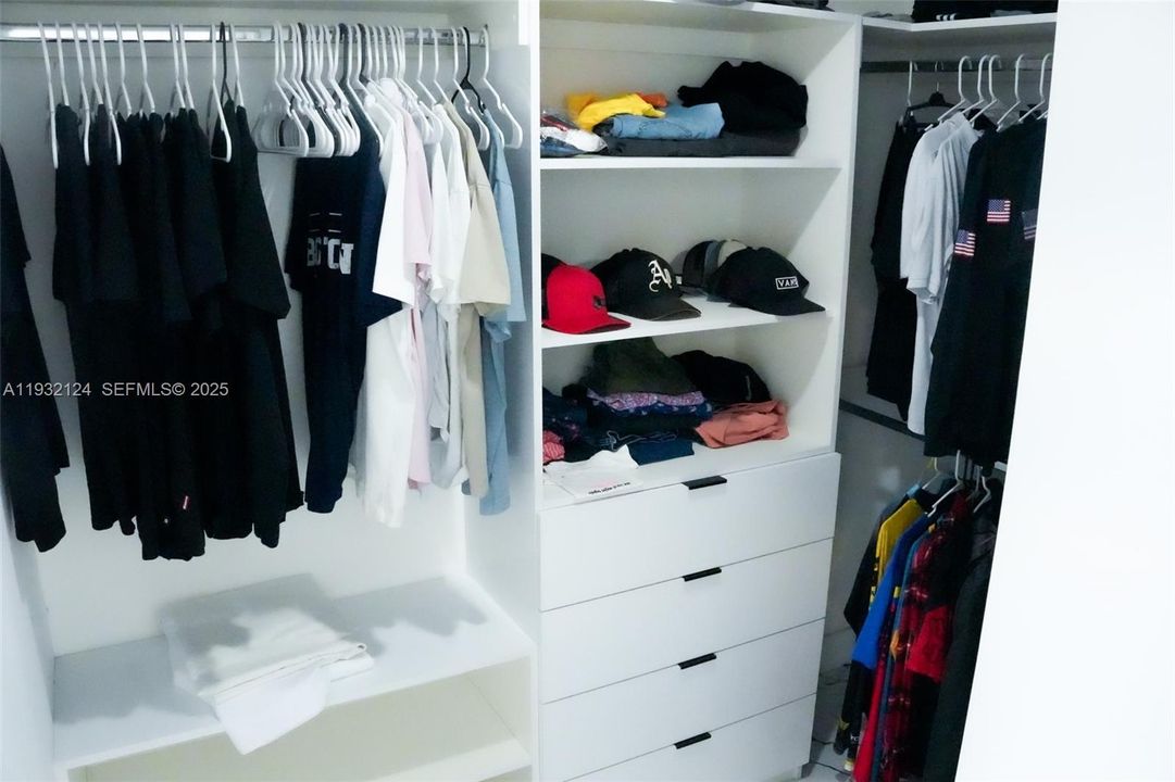 На продажу: $649,999 (4 спален, 3 ванн, 1480 Квадратных фут)