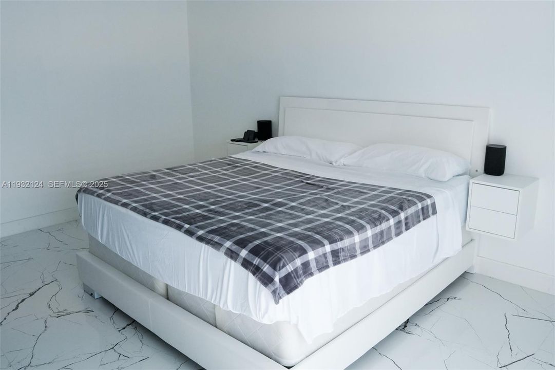 На продажу: $649,999 (4 спален, 3 ванн, 1480 Квадратных фут)