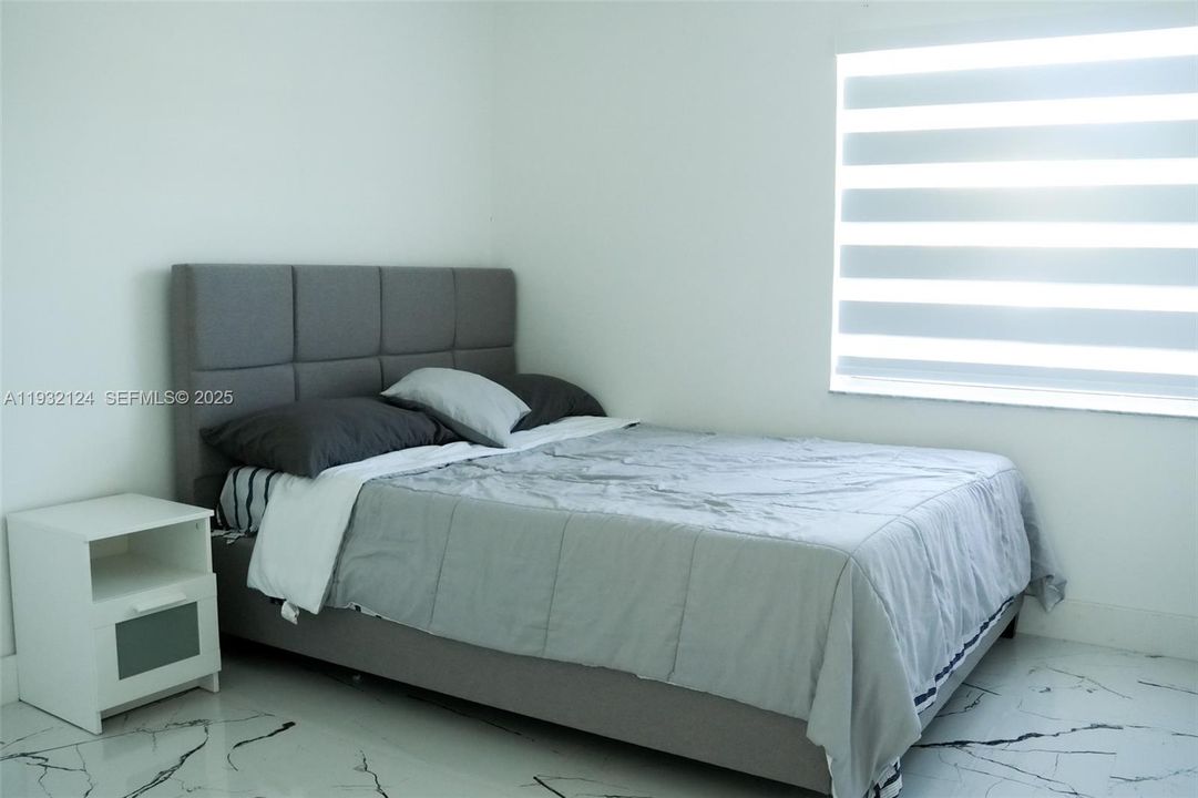 На продажу: $649,999 (4 спален, 3 ванн, 1480 Квадратных фут)