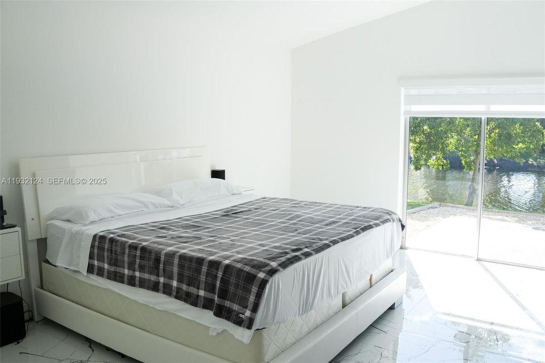 На продажу: $649,999 (4 спален, 3 ванн, 1480 Квадратных фут)